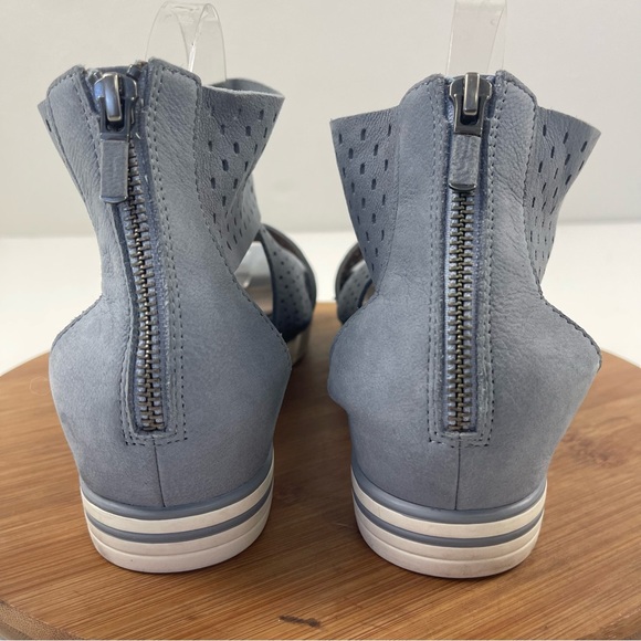 Eileen Fisher Spirt Platform Sandal - Picture 4 of 9